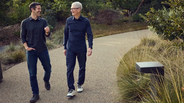 QuickTake: Apple's CEO is being replaced - the world shrugs, the community is mostly shocked